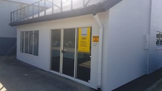 2/37 Caloundra Road Caloundra West QLD 4551 2/37 Caloundra Road Caloundra West QLD 4551