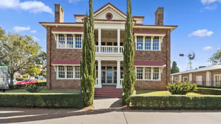 317 Margaret Street Toowoomba City QLD 4350 317 Margaret Street Toowoomba City QLD 4350