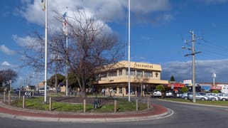 368 Station Street, Lalor VIC 3075 368 Station Street, Lalor VIC 3075