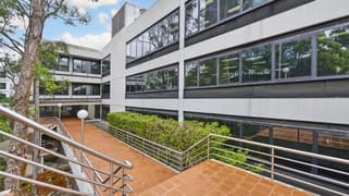 7 City View Road, Pennant Hills NSW 2120 7 City View Road, Pennant Hills NSW 2120