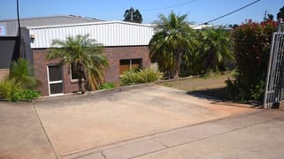 1 / 3 Progress Court Harlaxton QLD 4350 1 / 3 Progress Court Harlaxton QLD 4350
