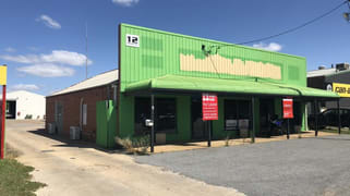 12 Dobney Avenue Wagga Wagga NSW 2650 12 Dobney Avenue Wagga Wagga NSW 2650