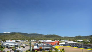 Reef Plaza Cnr Shute Harbour Rd/Paluma Rd Cannonvale QLD 4802 Reef Plaza Cnr Shute Harbour Rd/Paluma Rd Cannonvale QLD 4802