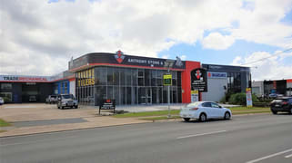 1/10 Lawrence Drive Nerang QLD 4211 1/10 Lawrence Drive Nerang QLD 4211