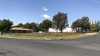 1 Leewood Drive Orange NSW 2800 1 Leewood Drive Orange NSW 2800