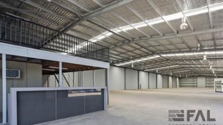 Unit 1/24 Counihan Road Seventeen Mile Rocks QLD 4073 Unit 1/24 Counihan Road Seventeen Mile Rocks QLD 4073