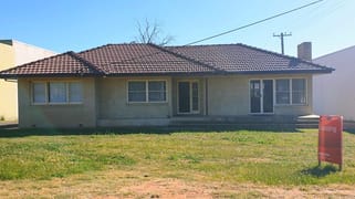 49 Gunnedah Road Tamworth NSW 2340 49 Gunnedah Road Tamworth NSW 2340