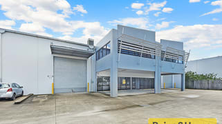 2/300 Cullen Avenue Eagle Farm QLD 4009 2/300 Cullen Avenue Eagle Farm QLD 4009