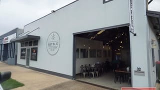 32 Caswell Street East Brisbane QLD 4169 32 Caswell Street East Brisbane QLD 4169