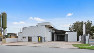 23 Production Avenue Warana QLD 4575 23 Production Avenue Warana QLD 4575