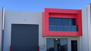 2/120 Eucumbene Drive Ravenhall VIC 3023 2/120 Eucumbene Drive Ravenhall VIC 3023