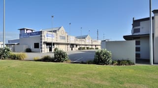 7 Halliburton Avenue Warnbro WA 6169 7 Halliburton Avenue Warnbro WA 6169