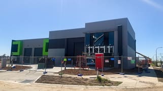 15 Keira Street Clyde North VIC 3978 15 Keira Street Clyde North VIC 3978