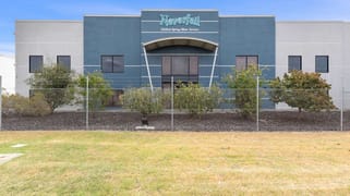261 Beringarra Avenue Malaga WA 6090 261 Beringarra Avenue Malaga WA 6090