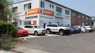 Units 2, 3 & 4/18 Monro Avenue Kirrawee NSW 2232 Units 2, 3 & 4/18 Monro Avenue Kirrawee NSW 2232