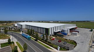 11 Chifley Drive Mentone VIC 3194 11 Chifley Drive Mentone VIC 3194