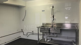 76 Hume Highway Lansvale NSW 2166 76 Hume Highway Lansvale NSW 2166