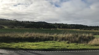 205 Lysterfield Road Lysterfield VIC 3156 205 Lysterfield Road Lysterfield VIC 3156