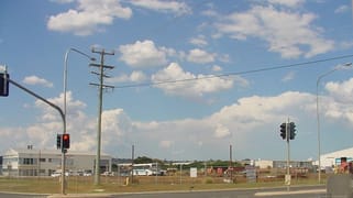 530-536 Boundary Street cnr Taylor Street Wilsonton QLD 4350 530-536 Boundary Street cnr Taylor Street Wilsonton QLD 4350