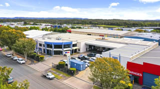 37 Production Avenue Warana QLD 4575 37 Production Avenue Warana QLD 4575