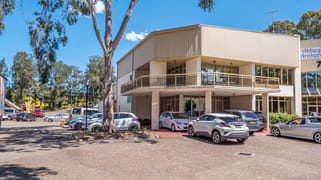 15 Carrington Road Castle Hill NSW 2154 15 Carrington Road Castle Hill NSW 2154