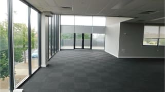 Level 1, 1a Commercial Road Caroline Springs VIC 3023 Level 1, 1a Commercial Road Caroline Springs VIC 3023