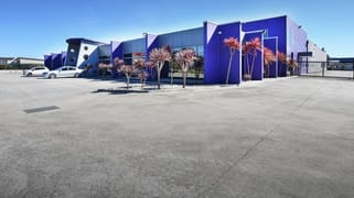 18 Southeast Boulevard Pakenham VIC 3810 18 Southeast Boulevard Pakenham VIC 3810