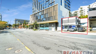 92 Ernest Street South Brisbane QLD 4101 92 Ernest Street South Brisbane QLD 4101