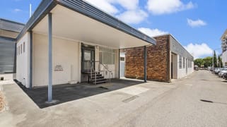 4 Hall Lane, Toowoomba QLD 4350 4 Hall Lane, Toowoomba QLD 4350