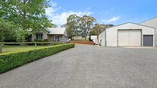 8 McCourt Road Moss Vale NSW 2577 8 McCourt Road Moss Vale NSW 2577