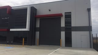 1/39-41 Whitfield Boulevard Cranbourne West VIC 3977 1/39-41 Whitfield Boulevard Cranbourne West VIC 3977