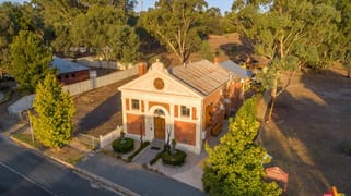 62 Main Street Chiltern VIC 3683 62 Main Street Chiltern VIC 3683