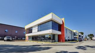 11 & 12/1498 Ferntree Gully Road, Knoxfield VIC 3180 11 & 12/1498 Ferntree Gully Road, Knoxfield VIC 3180