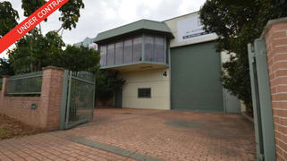 4 Reservoir Avenue Greenacre NSW 2190 4 Reservoir Avenue Greenacre NSW 2190