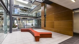 2 King Street Deakin ACT 2600 2 King Street Deakin ACT 2600