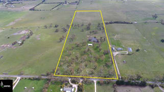 279 Redesdale Road Kyneton VIC 3444 279 Redesdale Road Kyneton VIC 3444