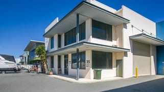 Unit A & B, 35 Tacoma Circuit Canning Vale WA 6155 Unit A & B, 35 Tacoma Circuit Canning Vale WA 6155