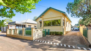 110 Herries Street East Toowoomba QLD 4350 110 Herries Street East Toowoomba QLD 4350