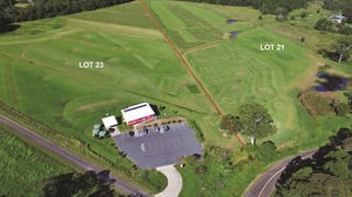 9 & 15 Don Napier Road Eumundi QLD 4562 9 & 15 Don Napier Road Eumundi QLD 4562