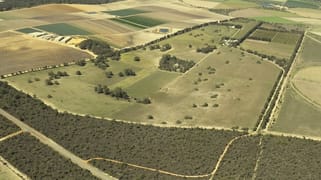 407 Sappers Road Karakin WA 6044 407 Sappers Road Karakin WA 6044