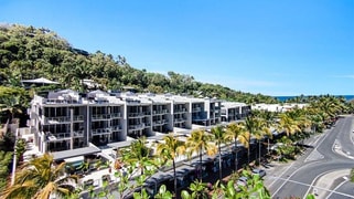 56 Macrossan Street Port Douglas QLD 4877 56 Macrossan Street Port Douglas QLD 4877