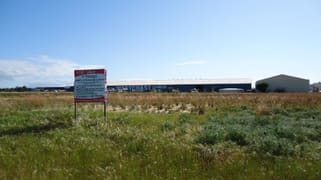 71 McCombe Road Davenport WA 6230 71 McCombe Road Davenport WA 6230