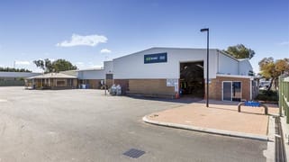 15 Attwell Street Landsdale WA 6065 15 Attwell Street Landsdale WA 6065
