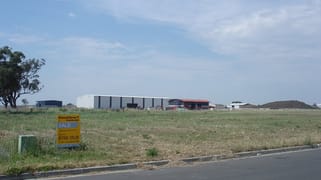 58 Armstrong Street Tamworth NSW 2340 58 Armstrong Street Tamworth NSW 2340
