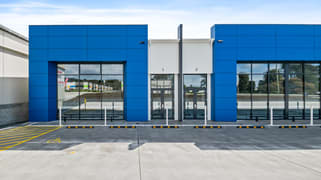 Showroom Bulky Goods Property For Lease in 4 Railway Court Cambridge