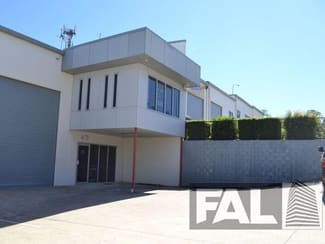 Showrooms / Bulky Goods commercial property leased at Unit  4/71 Jijaws Street Sumner QLD 4074
