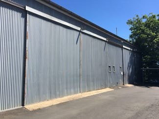 Factory, Warehouse & Industrial commercial property leased at 3/29 Stephen Street South Toowoomba QLD 4350