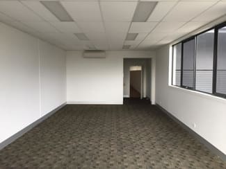 Factory, Warehouse & Industrial commercial property leased at 2/39 Shearson Crescent Mentone VIC 3194