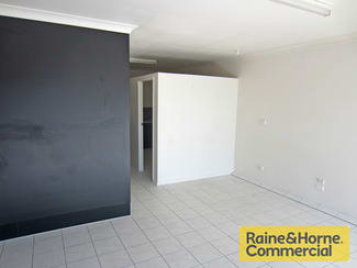 Shop & Retail commercial property leased at 2/1255 Anzac Avenue Kallangur QLD 4503