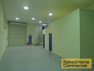 Factory, Warehouse & Industrial commercial property leased at 21 Pound Street Dutton Park QLD 4102